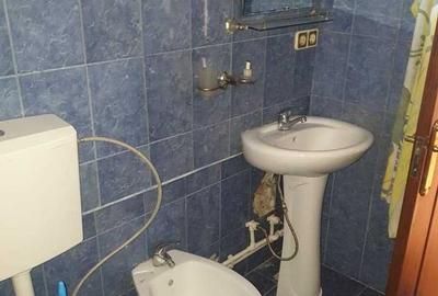Casă cu 4 camere în Deveselu - 1