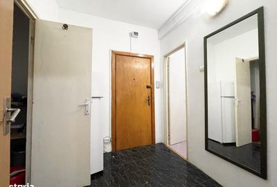 Apartament cu 2 camere semidecomandat în Complex Studențesc