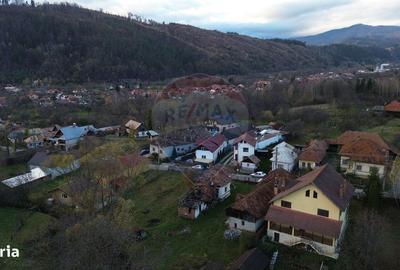 Casă cu 2 camere cu Teren 647 Mp în Lerești - 7