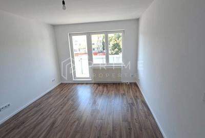 Apartament cu 2 camere decomandat în Corina