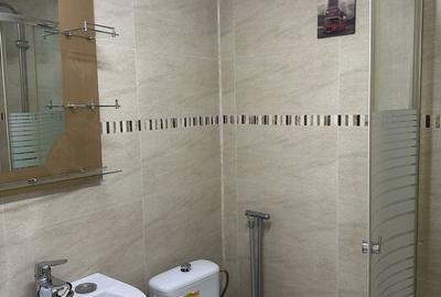 Garsonieră în Titan