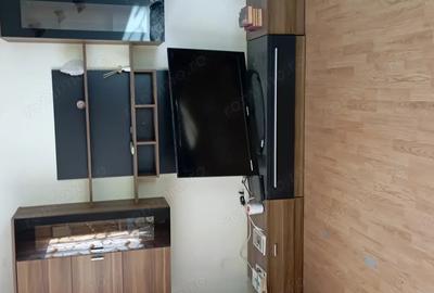 Apartament cu 2 camere semidecomandat în Plopeni - 2