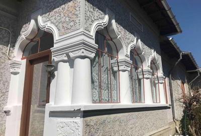 Casă cu 8 camere cu Teren 776 Mp în Urlați - 8