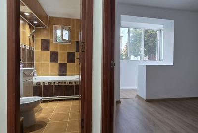 Apartament cu 2 camere semidecomandat în Central - 2