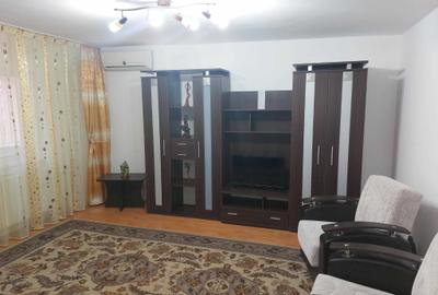 Garsonieră decomandată în Gării