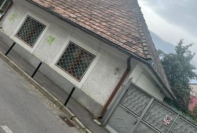 Casă individuală cu 2 camere cu Canalizare în Astra