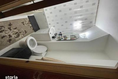 Apartament cu 3 camere în Central - 3