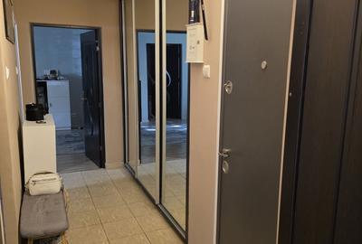 Apartament cu 3 camere semidecomandat în Podu Roș - 5
