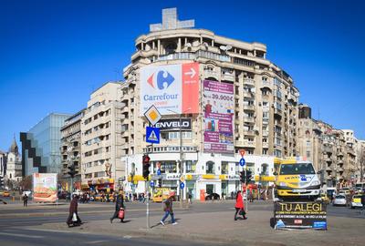 Spațiu comercial, de 100 mp, în P-ța Unirii