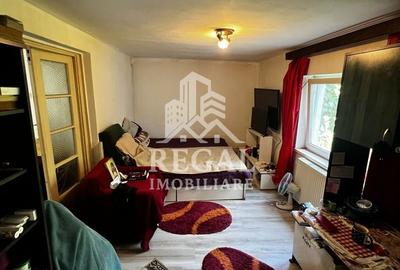 Casă individuală cu 3 camere cu Canalizare în Peștișu Mare - 8