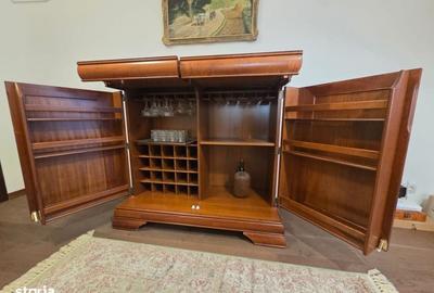 Apartament cu 3 camere în Sub Arini