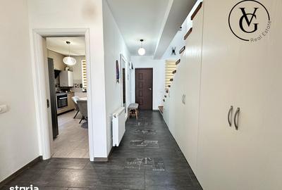 Casă cu 4 camere decomandat cu Teren 143 Mp în Palazu Mare