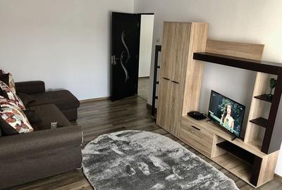 Apartament cu 2 camere decomandat în Exterior Vest