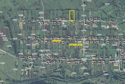 Casă cu Teren 2878 Mp în Central - 1