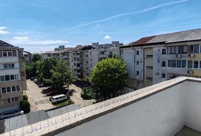 Apartament cu 3 camere decomandat în Central - 3