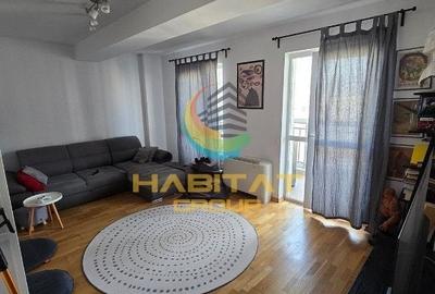 Apartament cu 4 camere decomandat, mobilat în Decebal