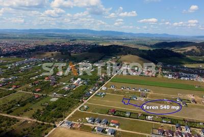 Teren Construcții intravilan de 540 mp, în Sânpetru - 2