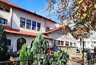 Spațiu comercial, de 1,043 mp, în Ultracentral