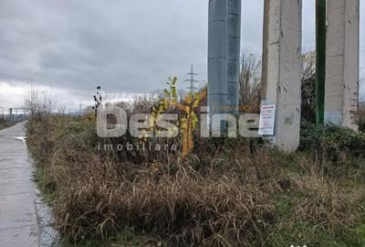 Teren de 12000 mp, în Combinatul Chimic