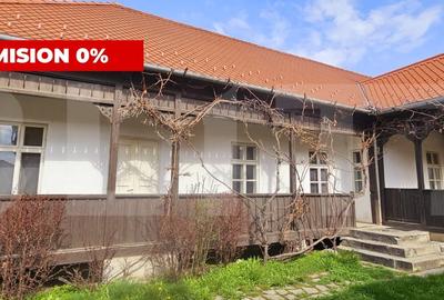 Casă individuală cu 3 camere cu Canalizare în Semicentral