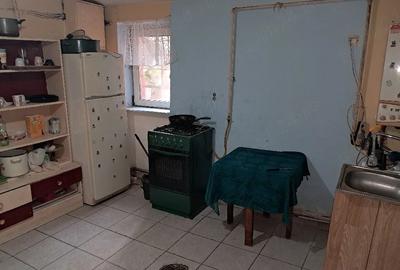 Apartament cu 3 camere decomandat în Central - 4