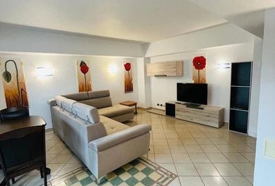 Apartament cu 2 camere decomandat, mobilat în Decebal