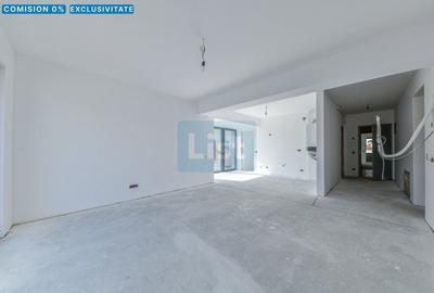 Apartament cu 3 camere decomandat în Brașovul Vechi