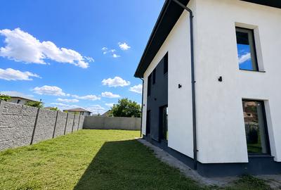 Casă individuală cu 4 camere cu Teren 250 Mp în Tunari - 3