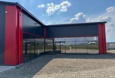 Birou, de 2,596 mp, în Miroslava - 3
