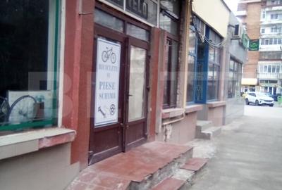 Spațiu comercial, de 35 mp, în Central