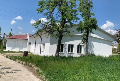 Spațiu industrial, de 330 mp, în Central - 8