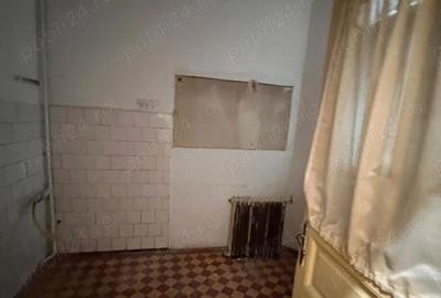 Casă cu 4 camere cu Teren 180 Mp în Cișmigiu - 3