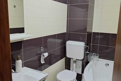 Apartament cu 2 camere decomandat în Apărătorii Patriei - 1