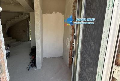 Casă cu 3 camere cu Teren 180 Mp în Central