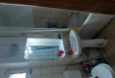 Apartament cu 2 camere decomandat în Tecuci - 2