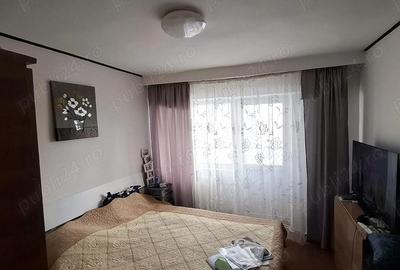 Apartament cu 4 camere decomandat în Central - 9
