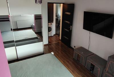 Apartament cu 3 camere decomandat în Rogerius - 8