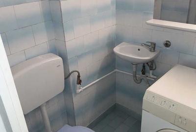 Apartament cu 3 camere decomandat în Unirii Nord