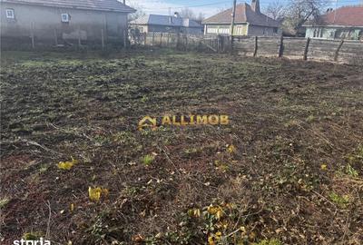 Casă cu 4 camere cu Teren 1550 Mp în Fulga - 15