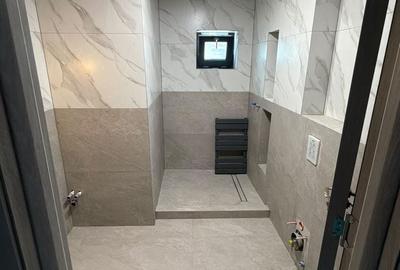 Apartament cu 3 camere decomandat în Ultracentral