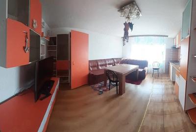 Apartament cu 3 camere decomandat în Crihala - 4