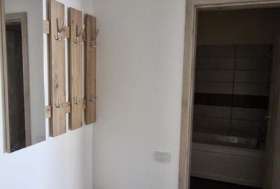 Garsonieră decomandată, mobilată în Central - 6