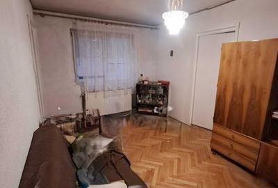 Apartament cu 2 camere nedecomandat în Central