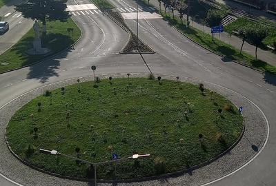 Apartament cu 2 camere decomandat în Central - 2