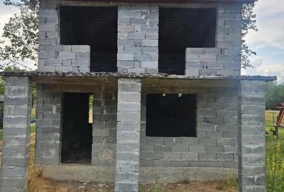 Casă cu Teren 150 Mp în Periam