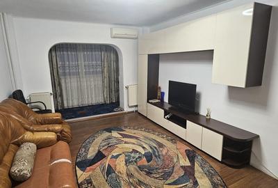Apartament cu 3 camere decomandat, mobilat în Crângași