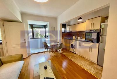 Apartament cu 2 camere semidecomandat, mobilat în Floreasca