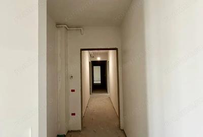 Apartament cu 2 camere decomandat în Plopi - 2