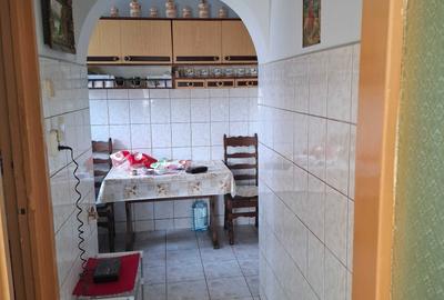 Apartament cu 2 camere decomandat în Central - 2