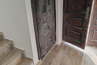 Casă cu 3 camere cu Canalizare în Bartolomeu - 3